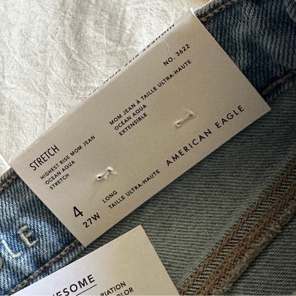 AE HIGHEST RISE MOM JEANS - Picture 3 of 4